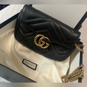 GG MARMONT SUPER MINI BAG black chevron leather
